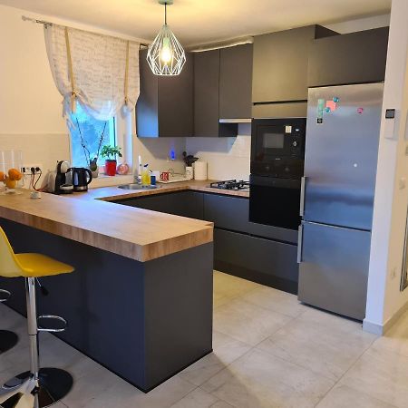 Studio Apartment Doris โปเรช ภายนอก รูปภาพ