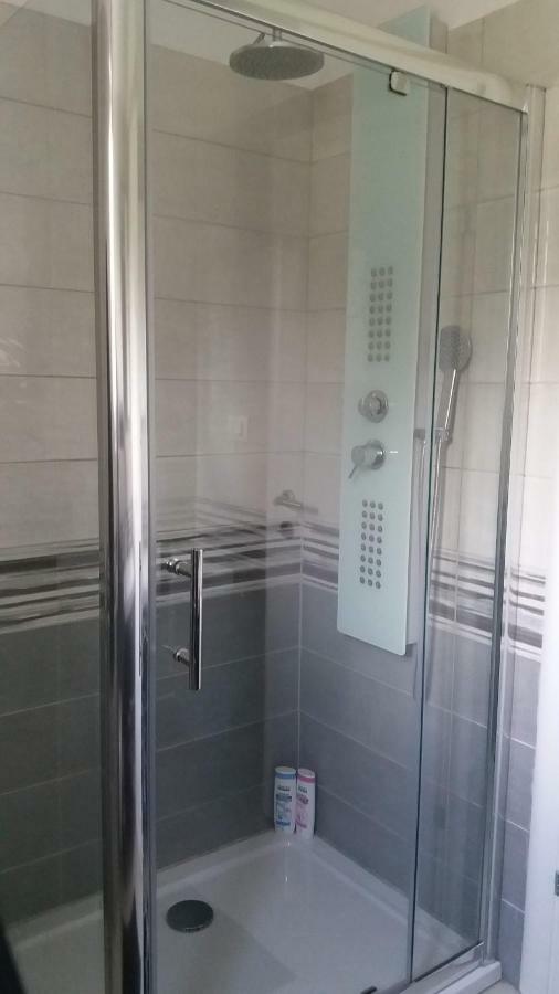 Studio Apartment Doris โปเรช ภายนอก รูปภาพ